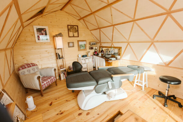 0029-monika-glet-photographe-dome-la-taniere-a meme-Auvergne-Rhône-Alpes-Isere-38650-Saint. Andeol